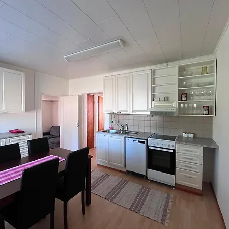 Puutarha, Apartment Merikarvia